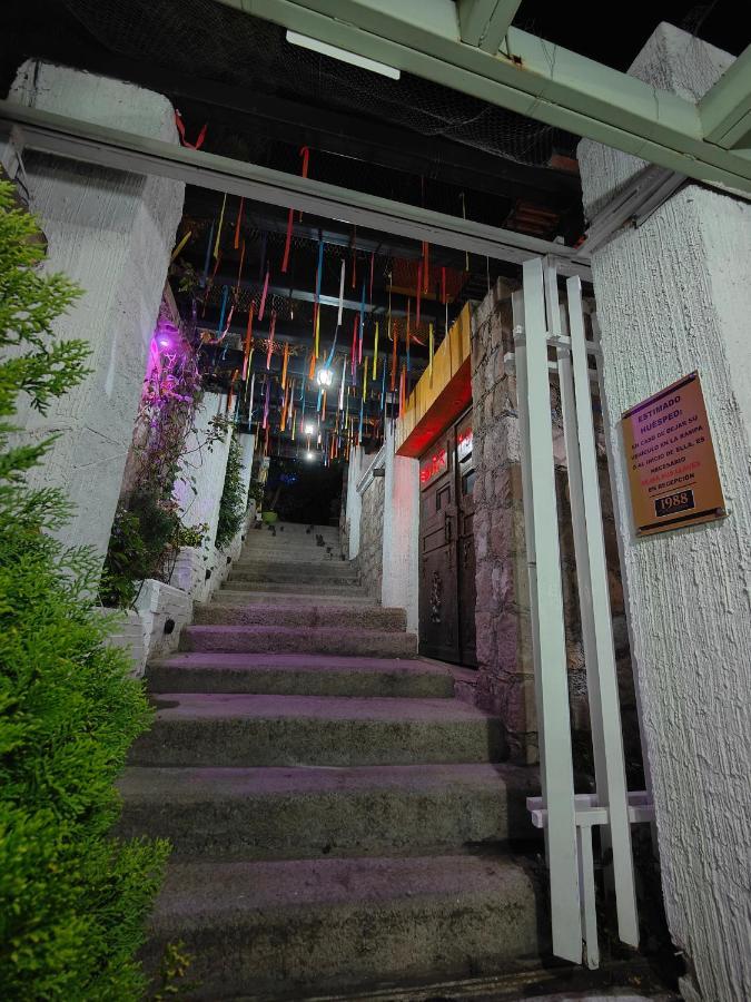 Hotel 1988