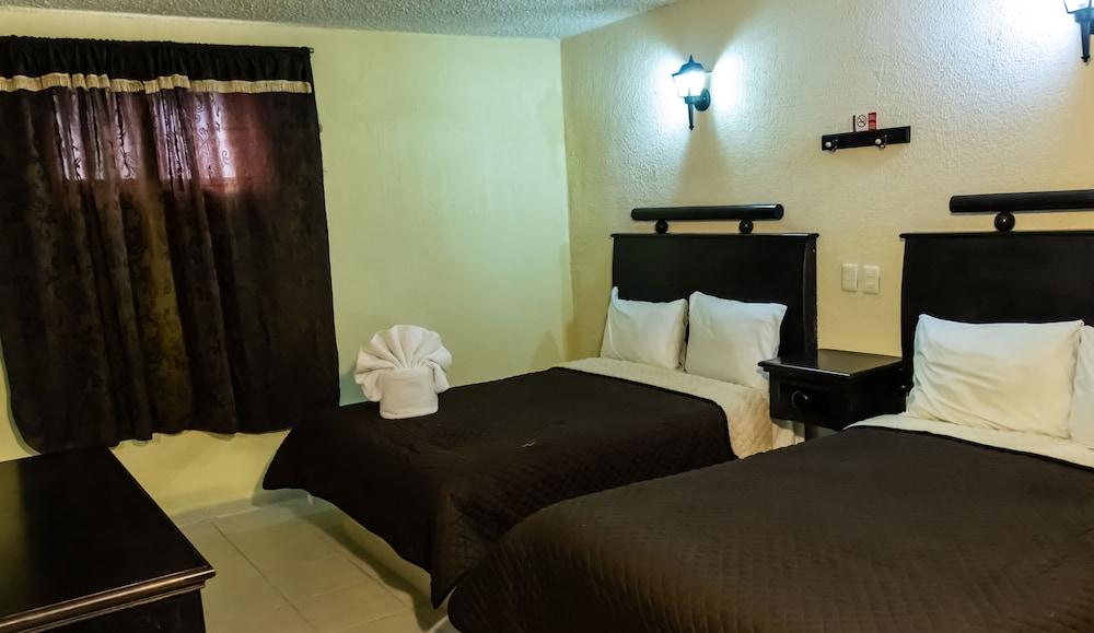 1988 Hotel